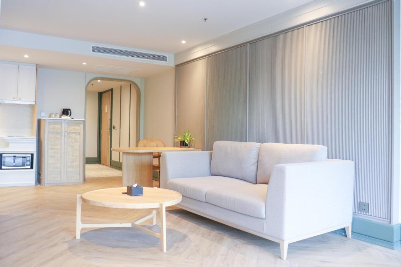 The Quarter Chaophraya By Uhg Hotel Банкок Екстериор снимка